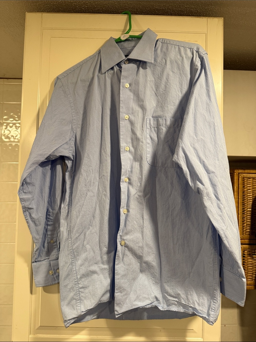 Calvin Klein Men's Light Blue & black Dress Shirts size medium 7:28